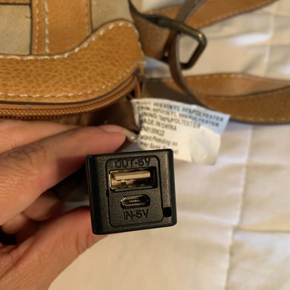 PURSE - BOC Crossbody Shoulder Handbag Purse brown tan Born Concept & Power Bank - Picture 13 of 16